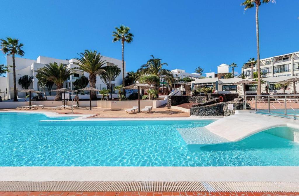 Casa Aguamarin Playa Roca Apartment Costa Teguise Exterior photo
